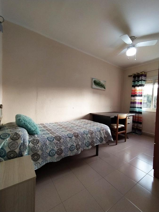 Apartamento Playa De Almeria - Playa Del Zapillo Bagian luar foto